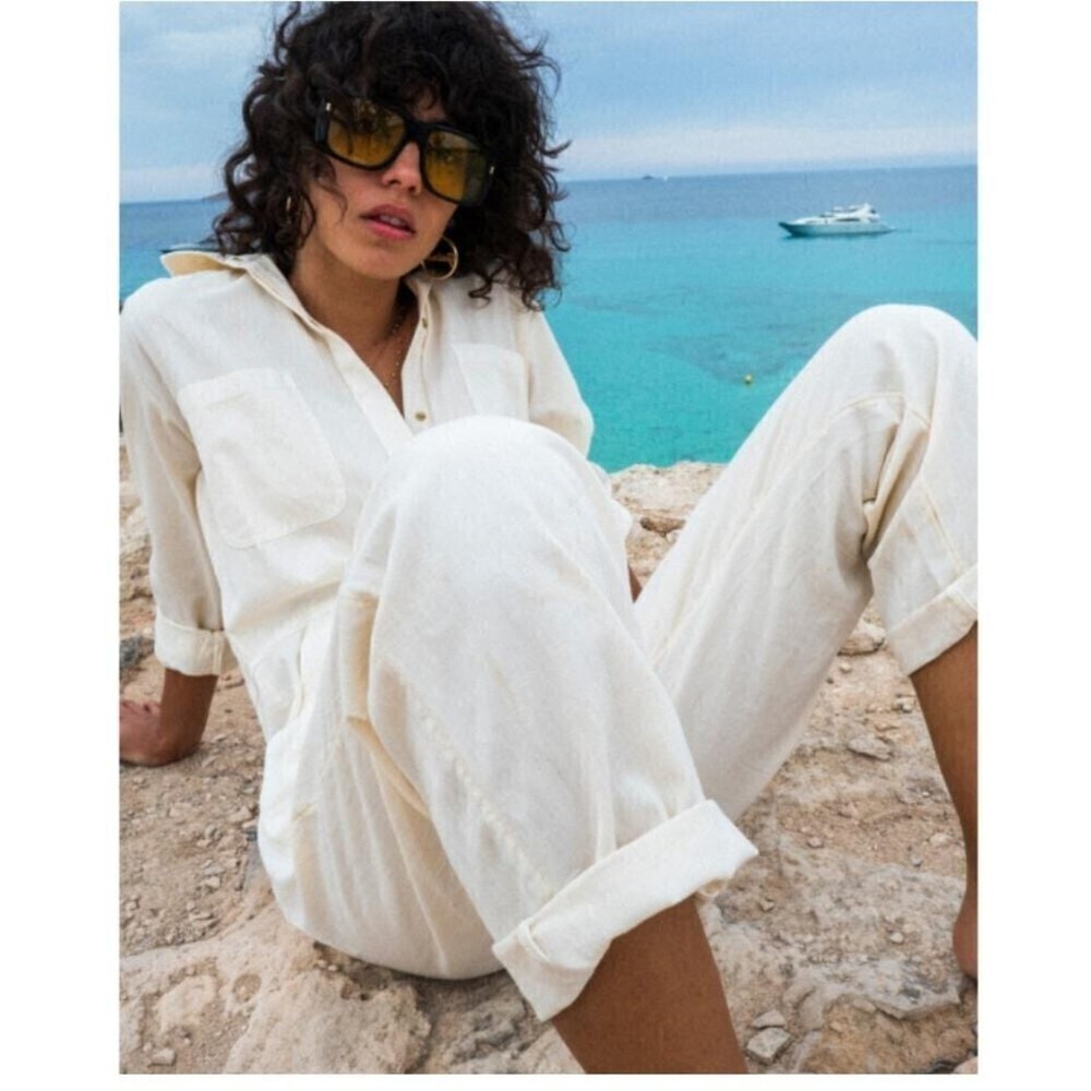 BILLABONG Junior's Keepin' It Real Utility Jumpsuit in Antique White size 8 NWOT